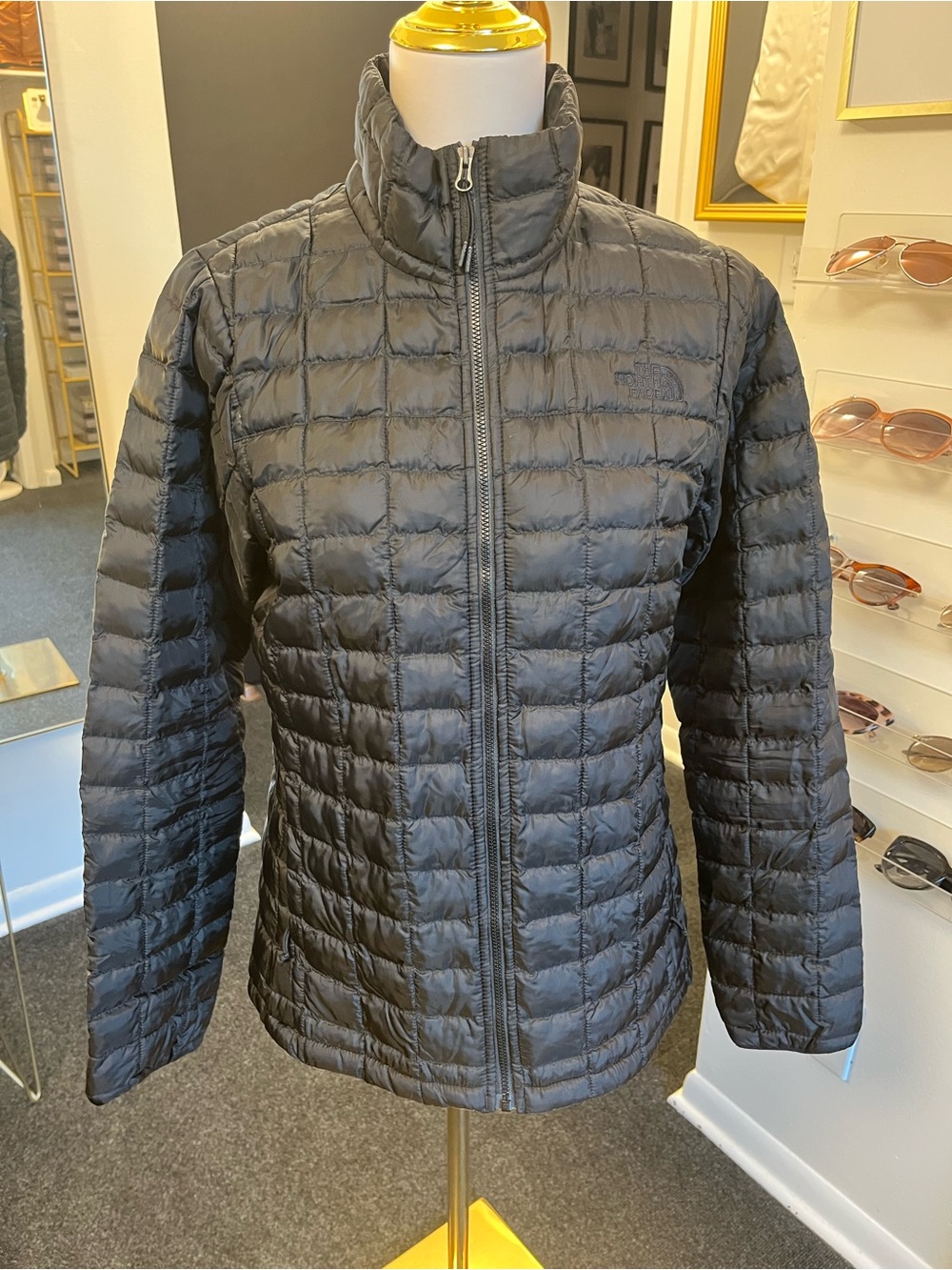 The North Face Women's Black Quilted Lightweight Puffer Jacket